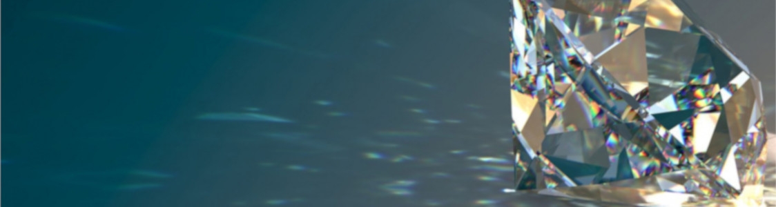 Halsketten mit Diamanten