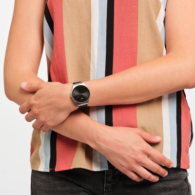 Swatch SYXS136 Armband-Uhr Black Quilted Analog Quarz Leder-Band Ø 38 mm