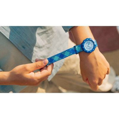 Flik Flak Jungen-Uhr Loop In Blue Analog Quarz Textil-Band FPSP074